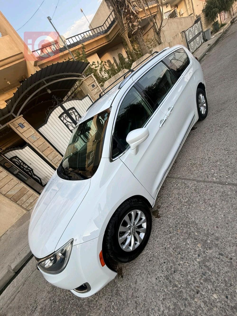Chrysler Pacifica